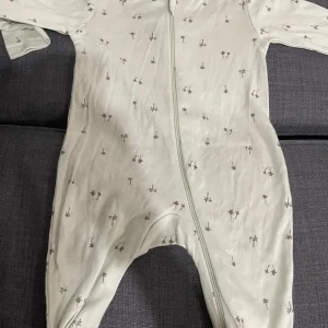 Juniors Closed feet Sleepsuit