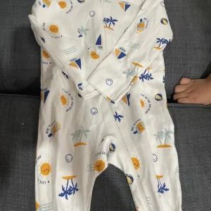 Juniors Closed feet Sleepsuit